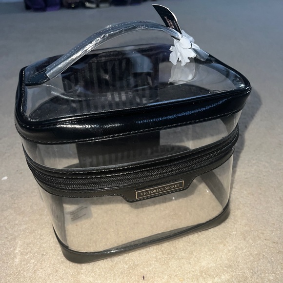 Victoria's Secret Bags Nwt Victorias Secret Clear Train Case